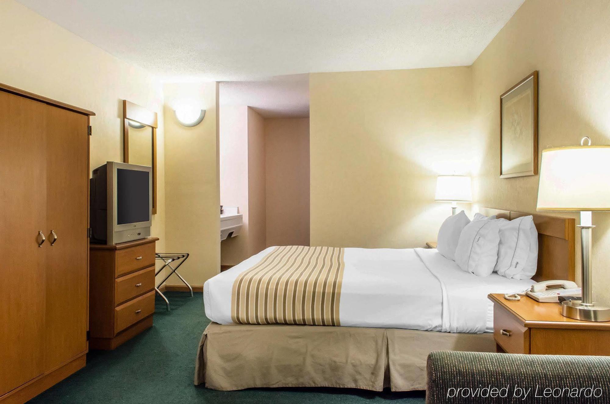 Quality Inn Bloomsburg Eksteriør billede